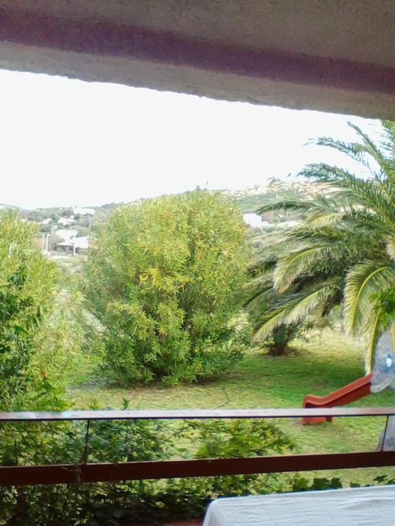 Farm Stay Gli Oleandri Loiri Porto San Paolo Bilik gambar