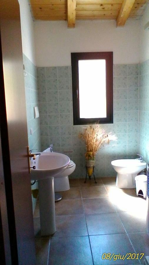 Farm Stay Gli Oleandri Loiri Porto San Paolo Luaran gambar